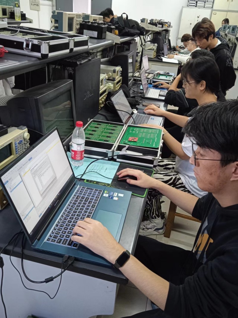 西安邮电大学FPGA课程