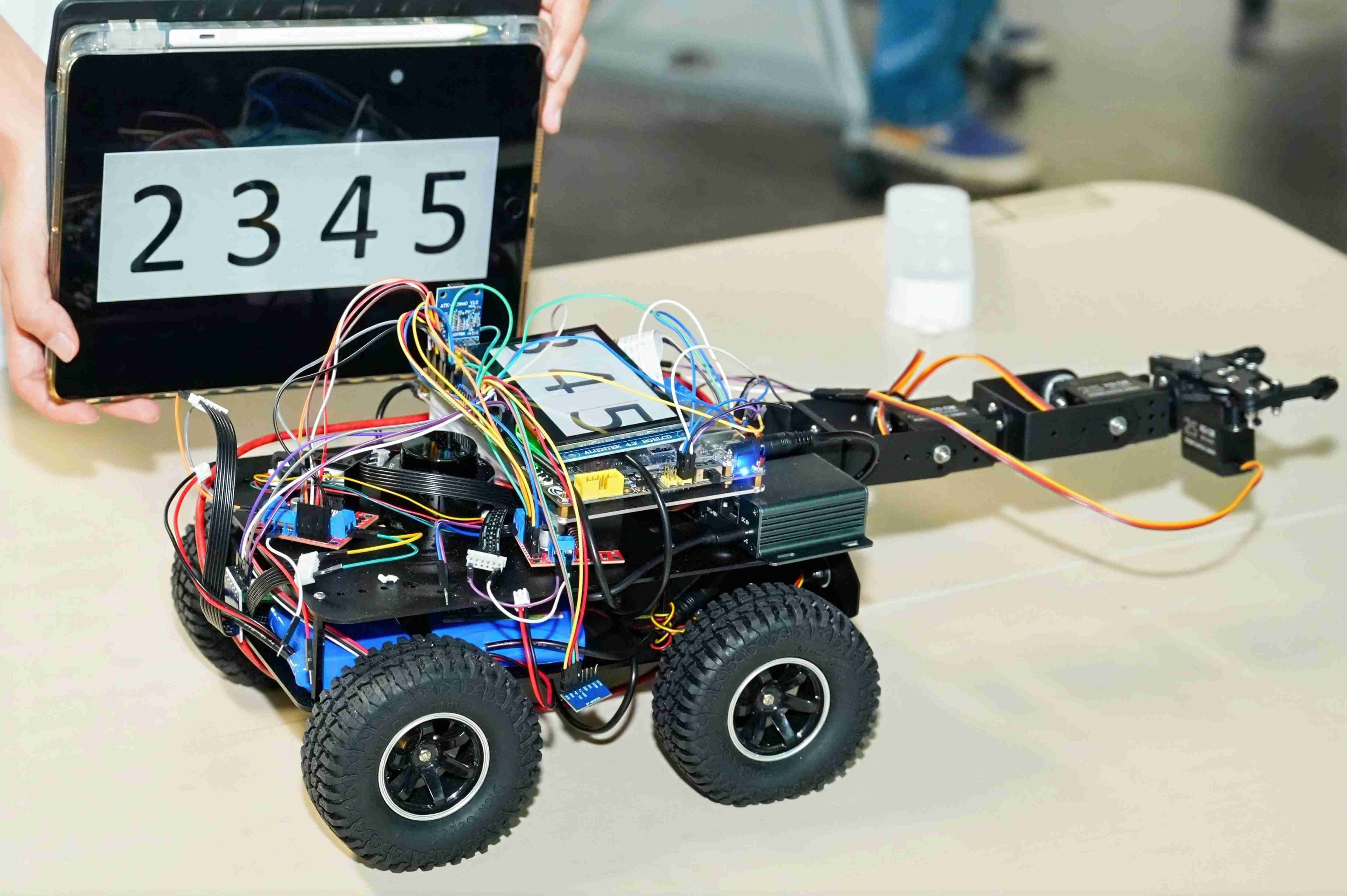 第九届集创赛华南分赛区决赛现场